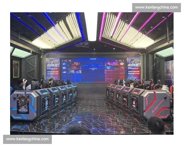 镜头下的感动瞬间，年度电竞颁奖不止是竞技！